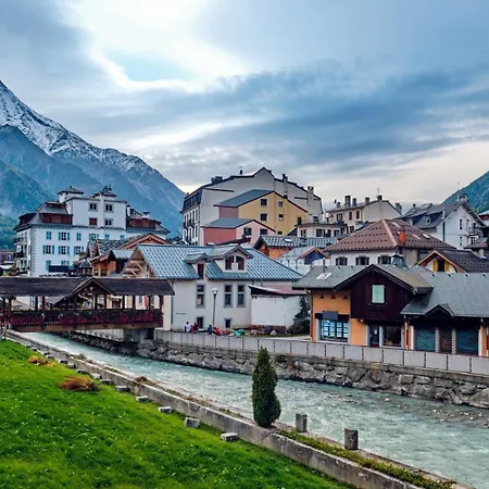 Les Avouilles Close To Mont Blanc